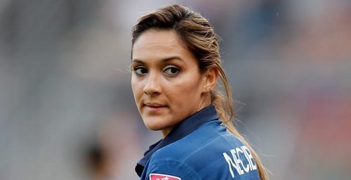 Louisa Necib : football féminin