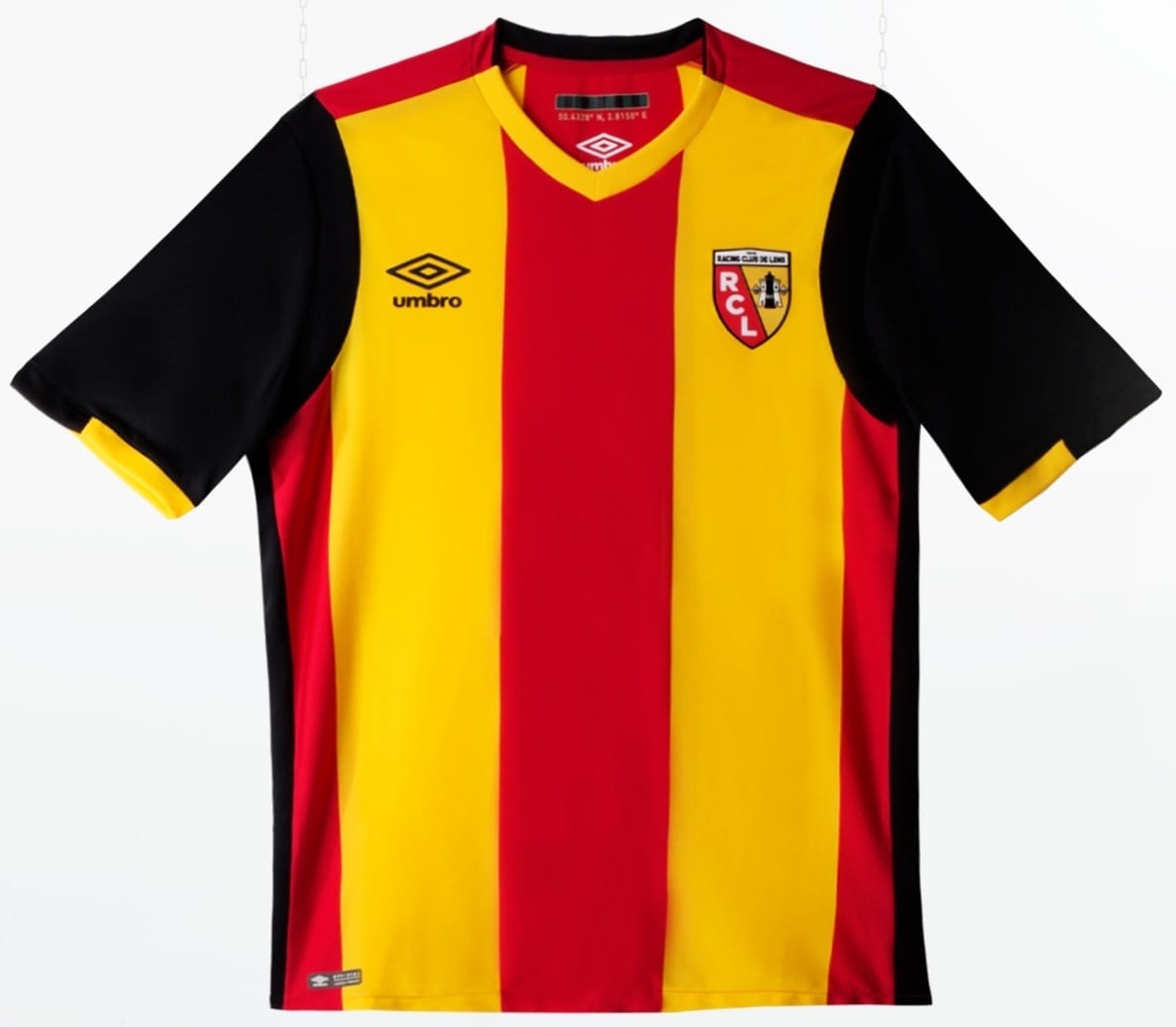 Maillot domicile 2016 - 2017 porté par le RC Lens